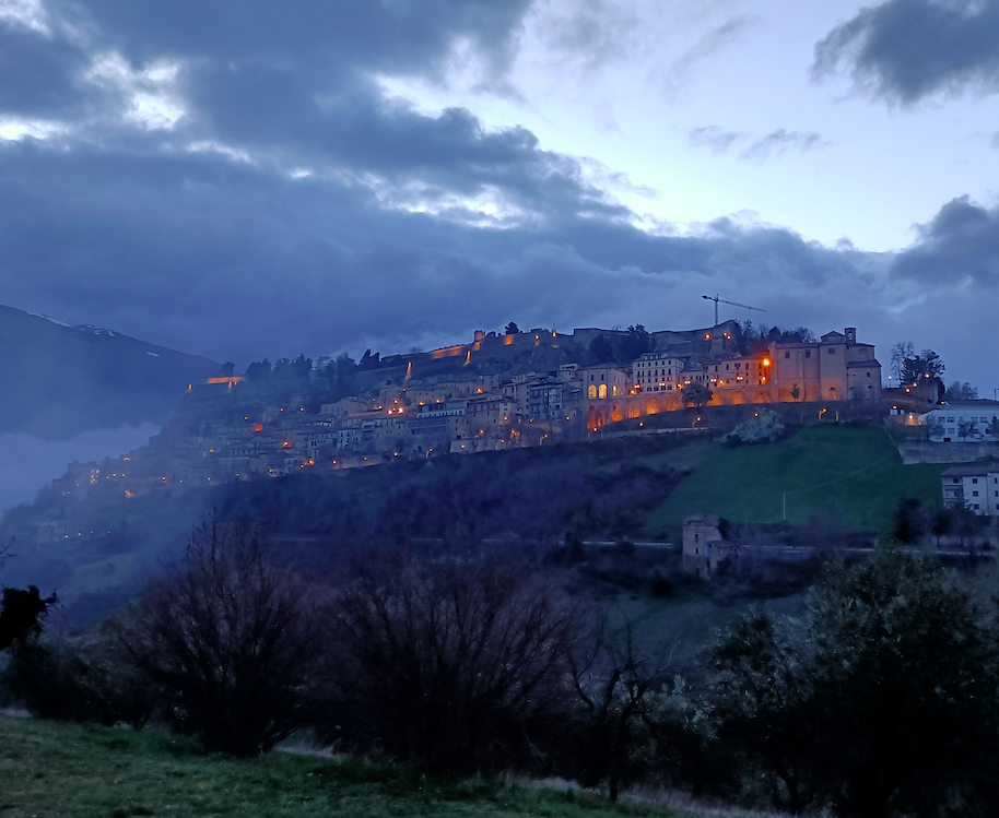 La luce del borgo